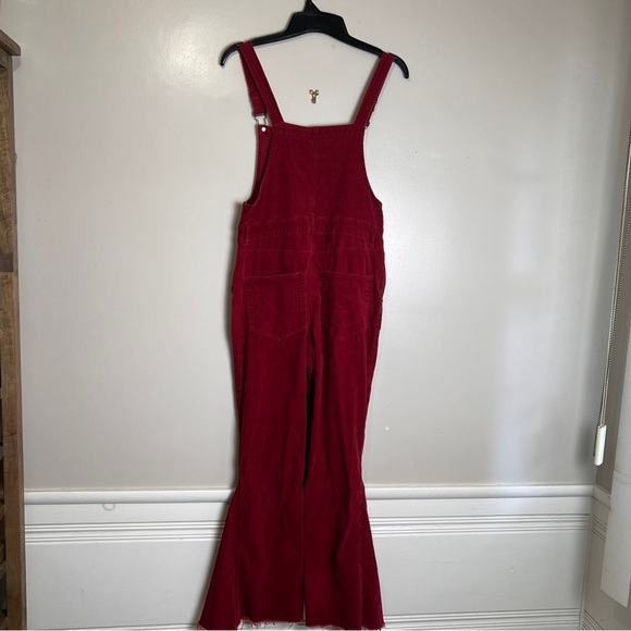 Show Me Your Mumu Berkeley Bell Crimson Red Corduroy Overalls Size Large - Picture 5 of 12